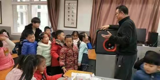 工程訓(xùn)練中心赴小雁塔小學(xué)開展科普知識講座